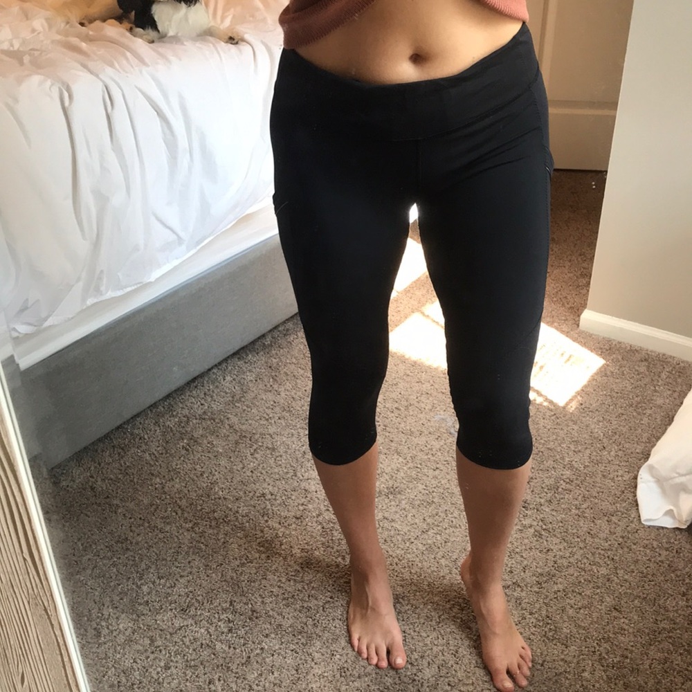 Lululemon Crop Running Tight